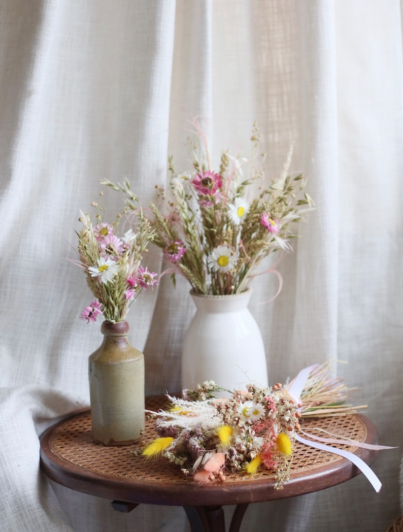 Wildflower dried flower bouquet, with locally sourced green oats, white and pink rhodanthe stems. 