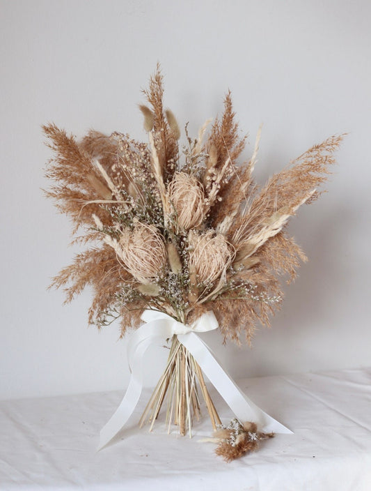 Sophia | Natural Dried Flower Wedding Bouquets