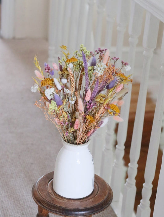 Winnie | Dried Flower Bouquet With Dried Daisies