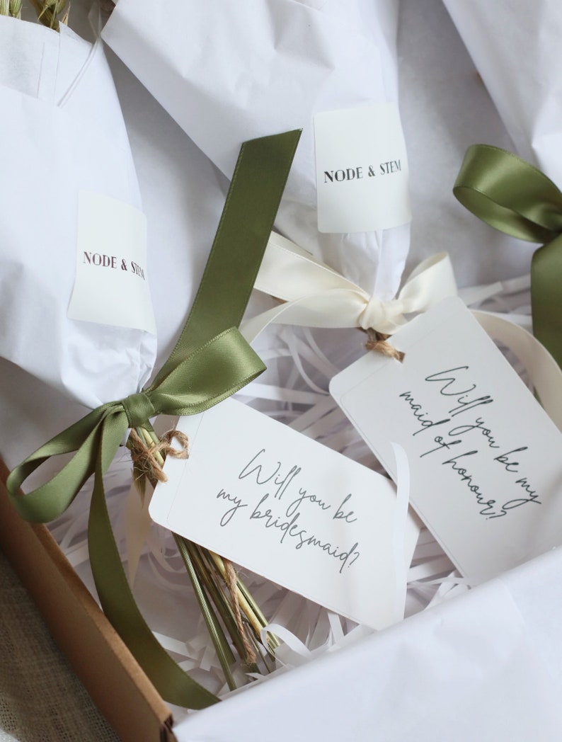 Bridesmaids Gifts: The Best Bridal Party Presents To Give The Special Women  In Your Life